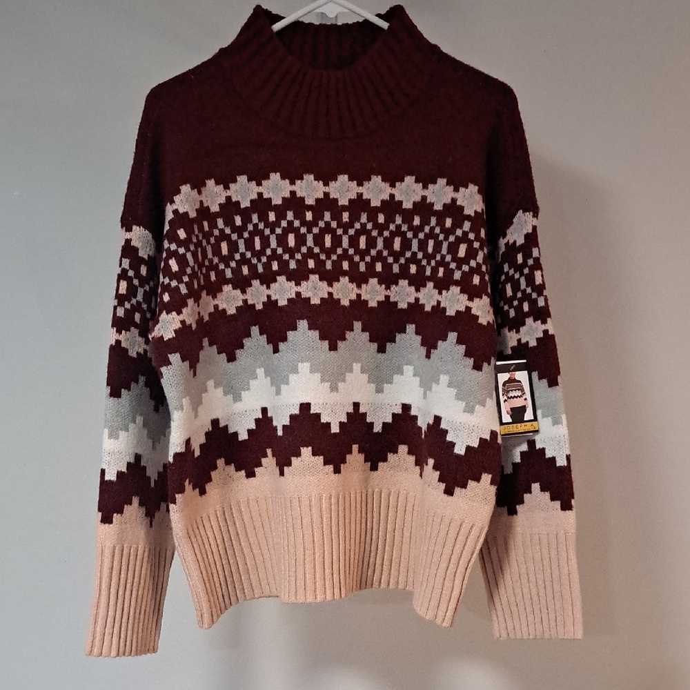Stylish Burgundy and Beige Knit Sweater